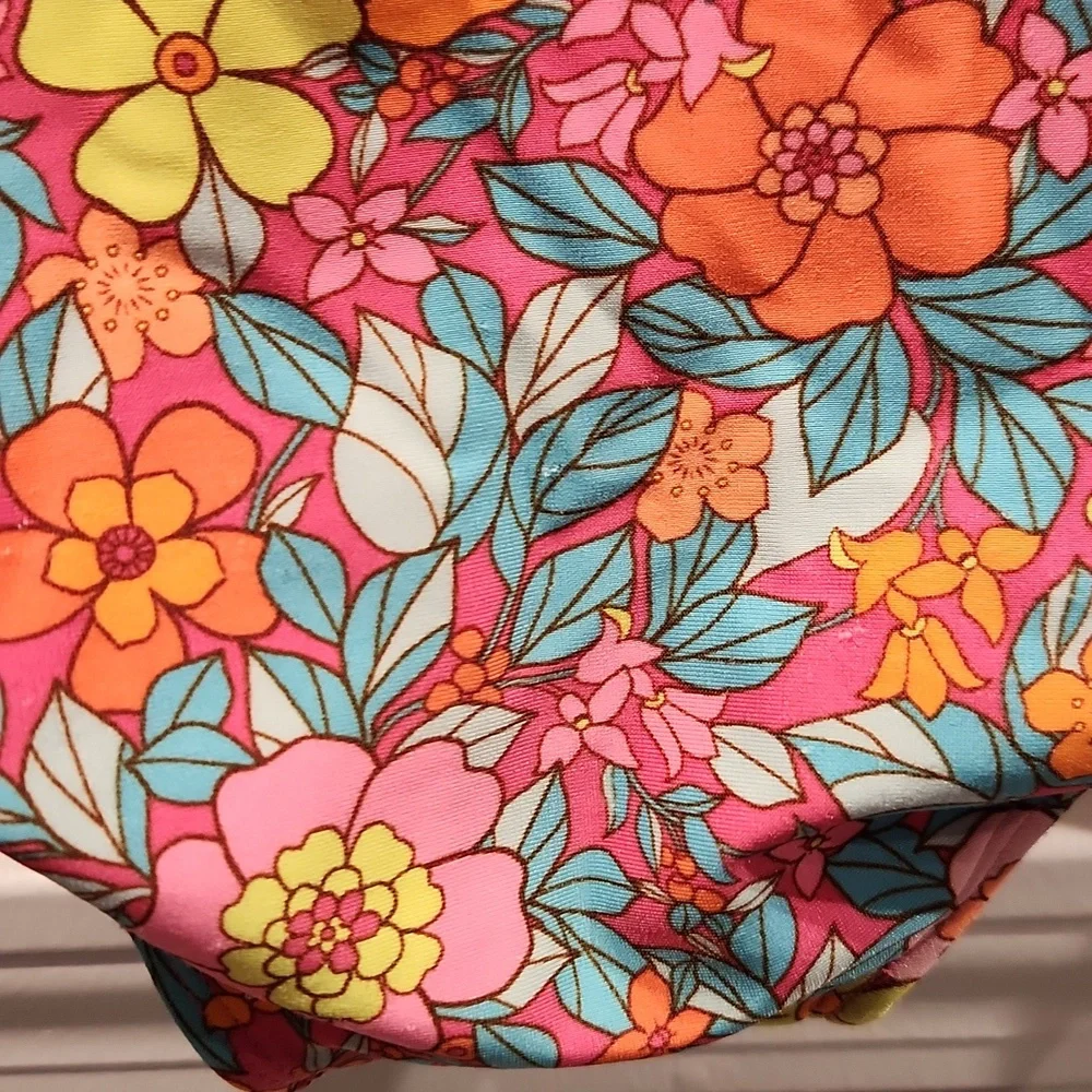 EUC Cat & Jack Multicolored Flowers One Piece Girls Sz L (10/12) Swimsuit - Picture 4 of 8